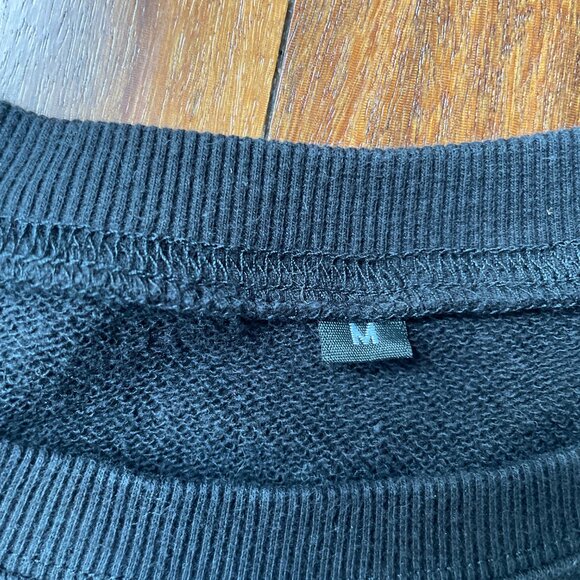 Dogs before Dudes Black / White Sweatshirt Sz M (Juniors) - Picture 4 of 4